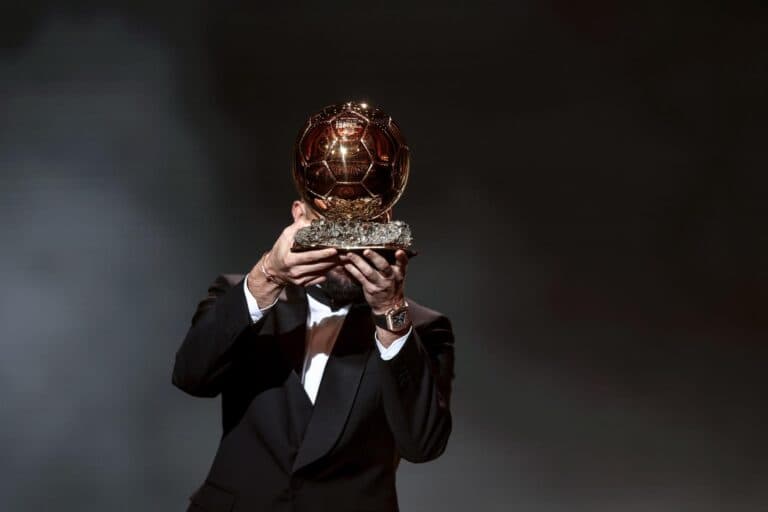 IA projeta próximos 20 vencedores da Bola de Ouro; veja lista