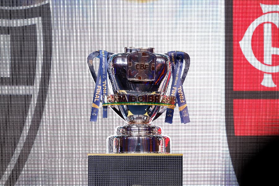 CBF recebe pedido de mudança da final da Copa do Brasil por Enem