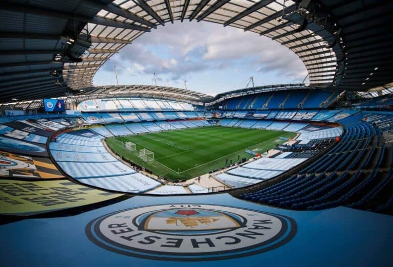 Premier League: Manchester City muda nome do Etihad Stadium para jogo