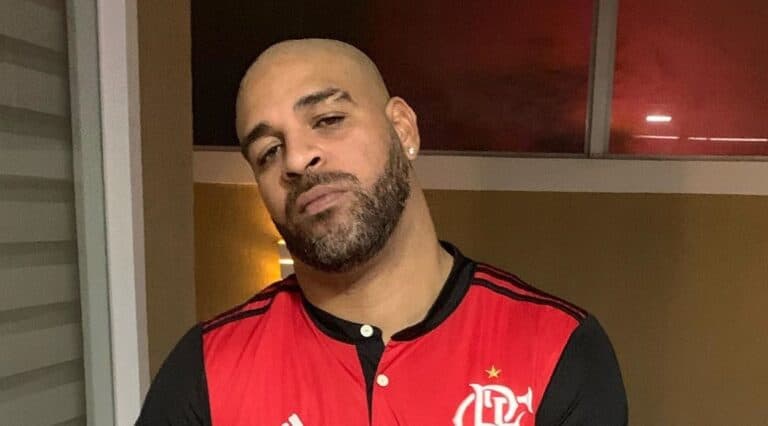 Adriano revela motivo de ter se aposentado