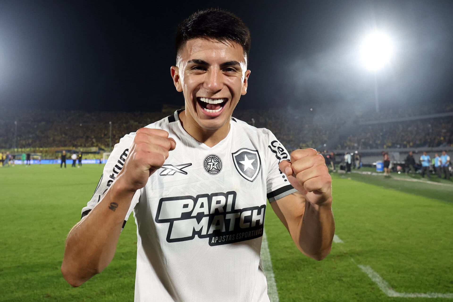 Botafogo foi o clube brasileiro que mais gastou em 2024, veja lista