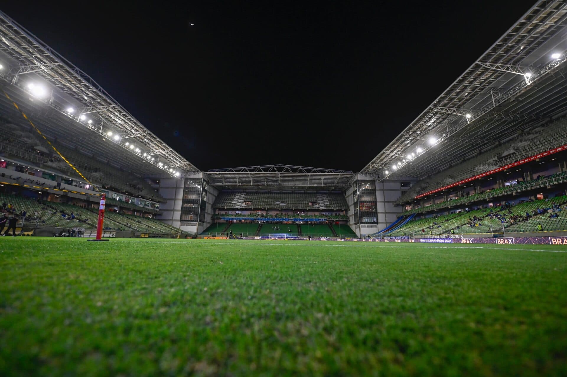 América-MG e Sport empatam sem gols no Independência