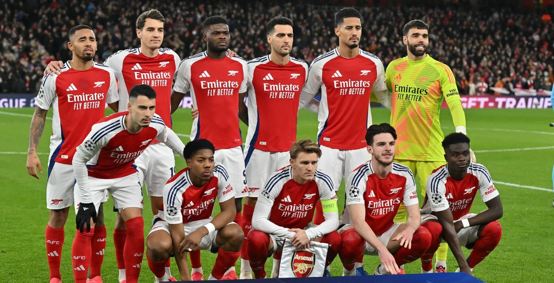 Arsenal recebe punição por descontrole de jogadores contra arbitragem