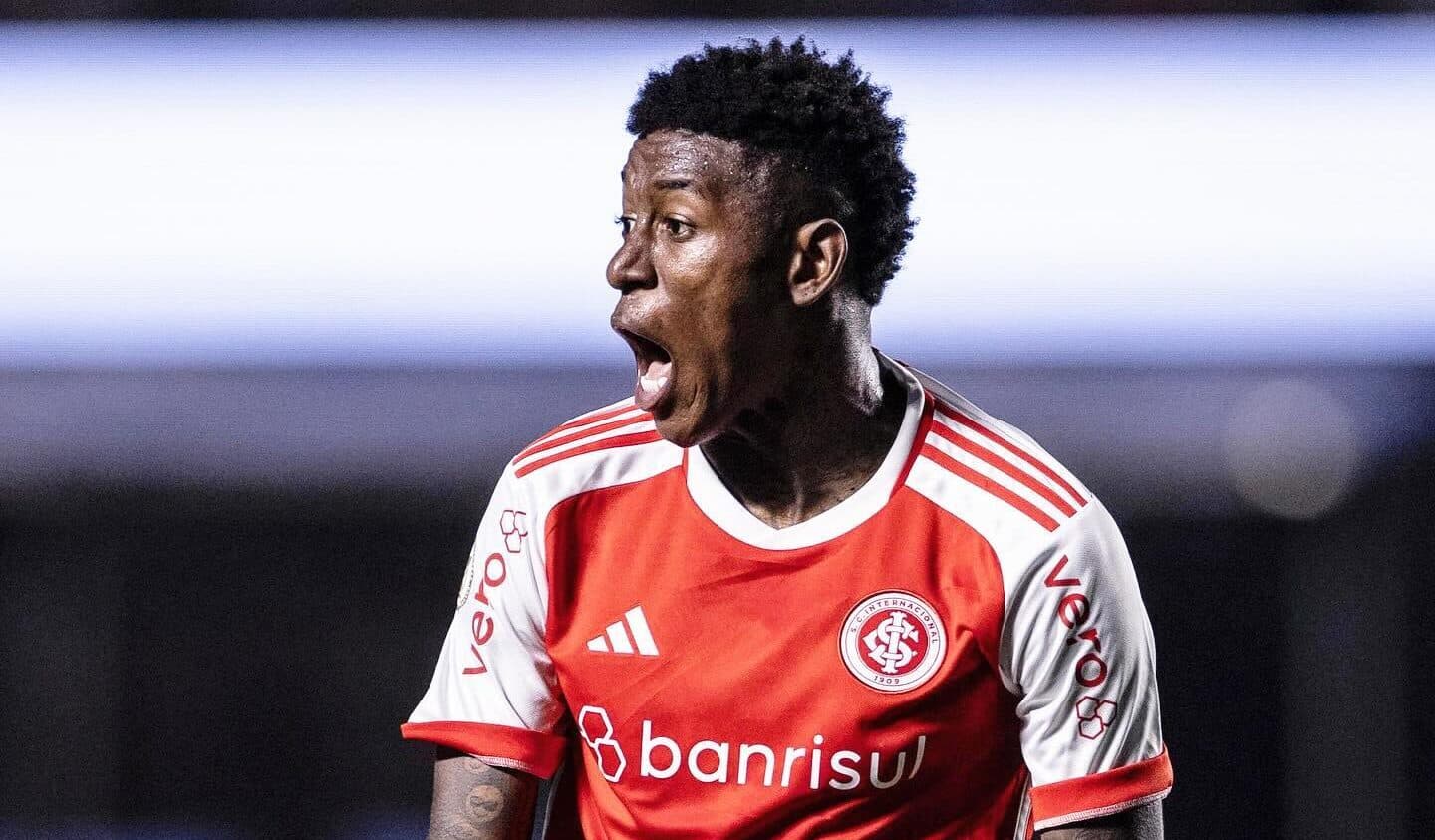 Vitão no Internacional - Fonte: @vitao44