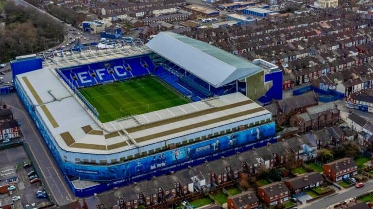 Everton x Liverpool: onde assistir, horário e detalhes do Dérbi de Merseyside
