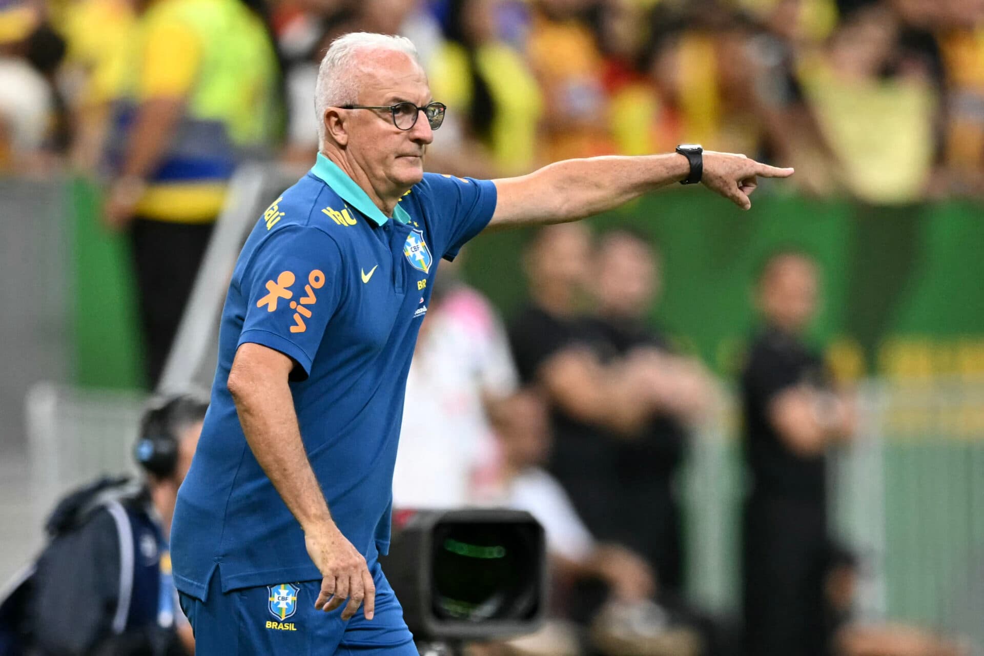 Dorival Júnior durante a partida contra a Colômbia em Brasília - Evaristo Sá/AFP