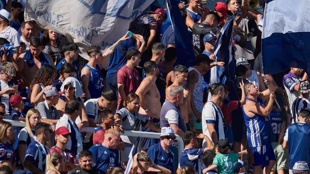 Pela primeira vez na história da Libertadores, Alianza Lima recebe o Talleres; assista ao vivo.