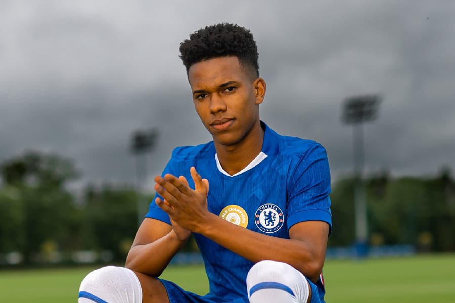 Estêvão é apresentado pelo Chelsea; a mais nova promessa brasileira na Europa - Divulgação / Chelsea