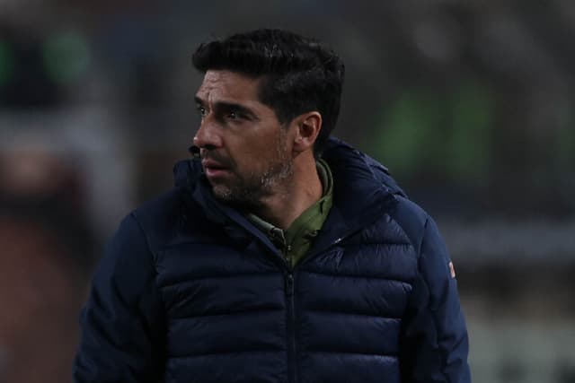 Palmeiras protocola reclamação na CBF por gramado da Fonte Nova
