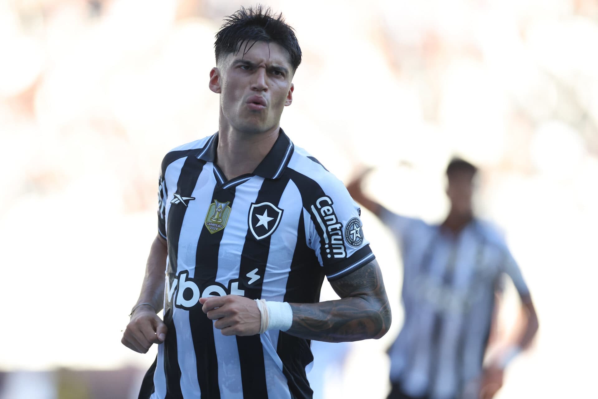 Corrêa brilha, mas Santos busca empate heroico com Botafogo no Nilton Santos