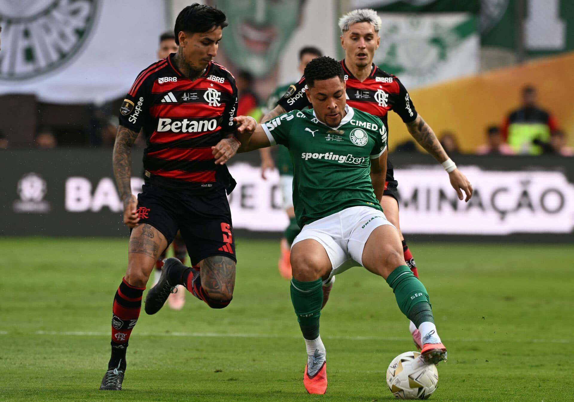 Flamengo x Palmeiras pode ser a final que mais se repetiu na história da Libertadores