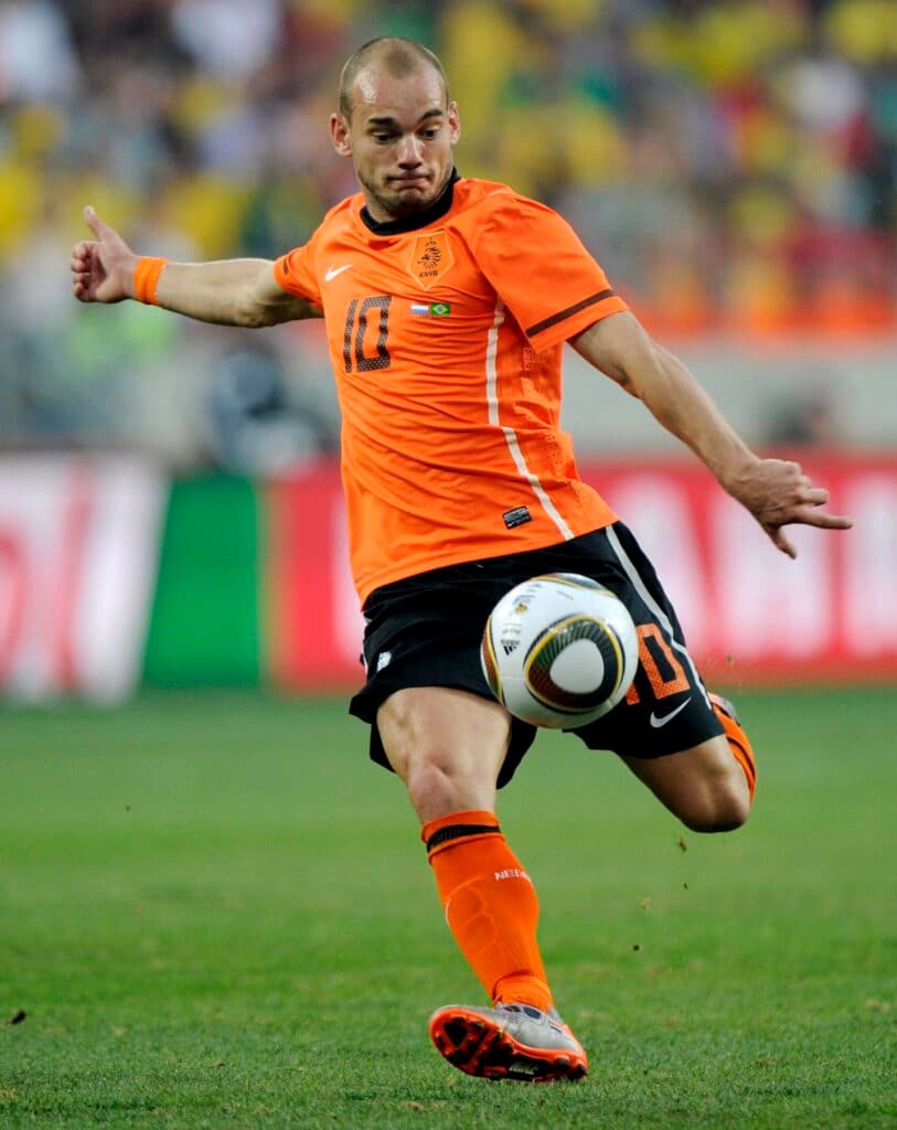 Sneijder foi vice-campeão com a Holanda na Copa do Mundo 2010 - DANIEL DAL ZENNARO/EFE