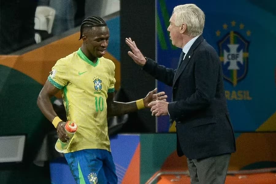 Ancelotti nutri parceira com Vini Jr. desde o Real Madrid - JHONY PINHO / AGIF / AGIF via AFP