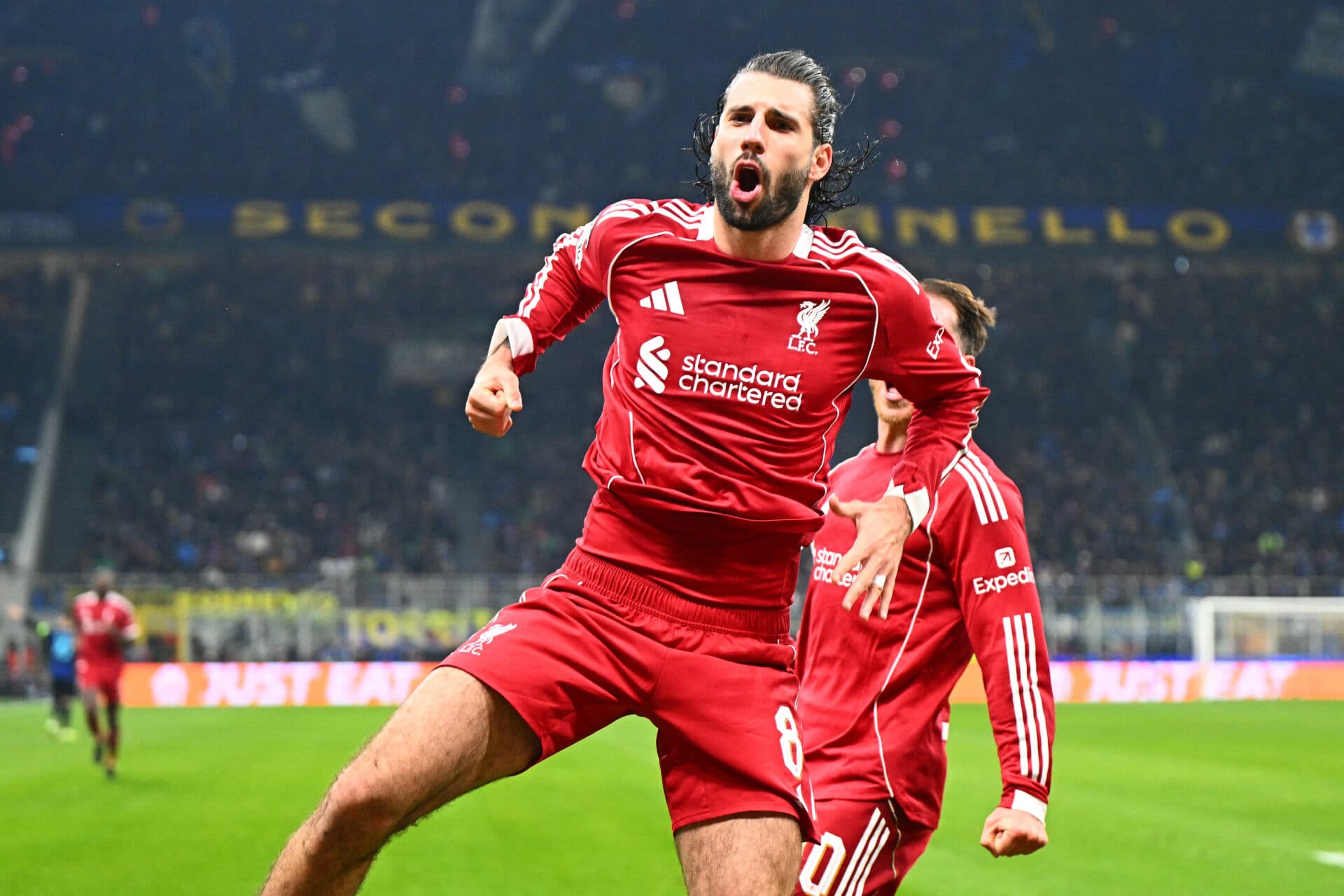 Szoboszlai decide para o Liverpool em pênalti na reta final - Stefano RELLANDINI / AFP