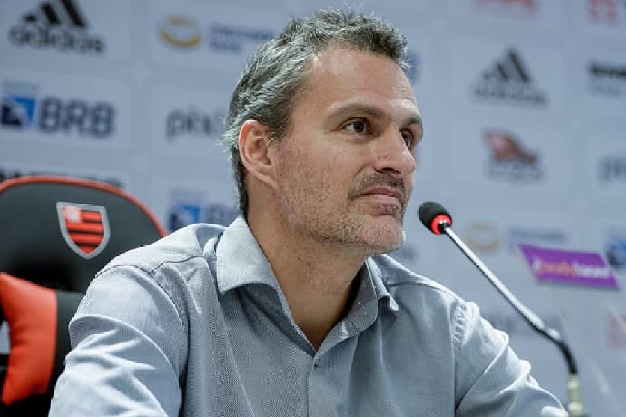 Spindel encerra negociações com o Corinthians após não receber contrato