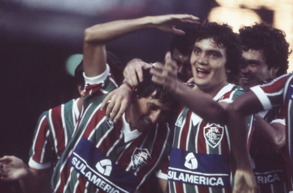 Clássico dos Gigantes: a rivalidade entre Vasco e Fluminense na PLACAR