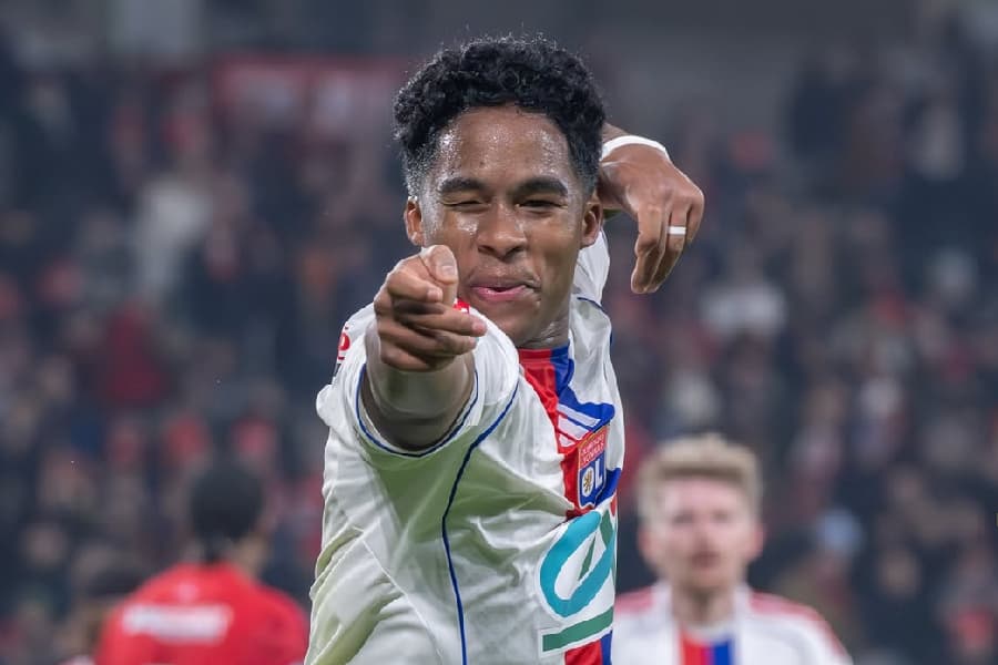 Endrick em campo: ode assistir a Angers x Lyon pelo Francês