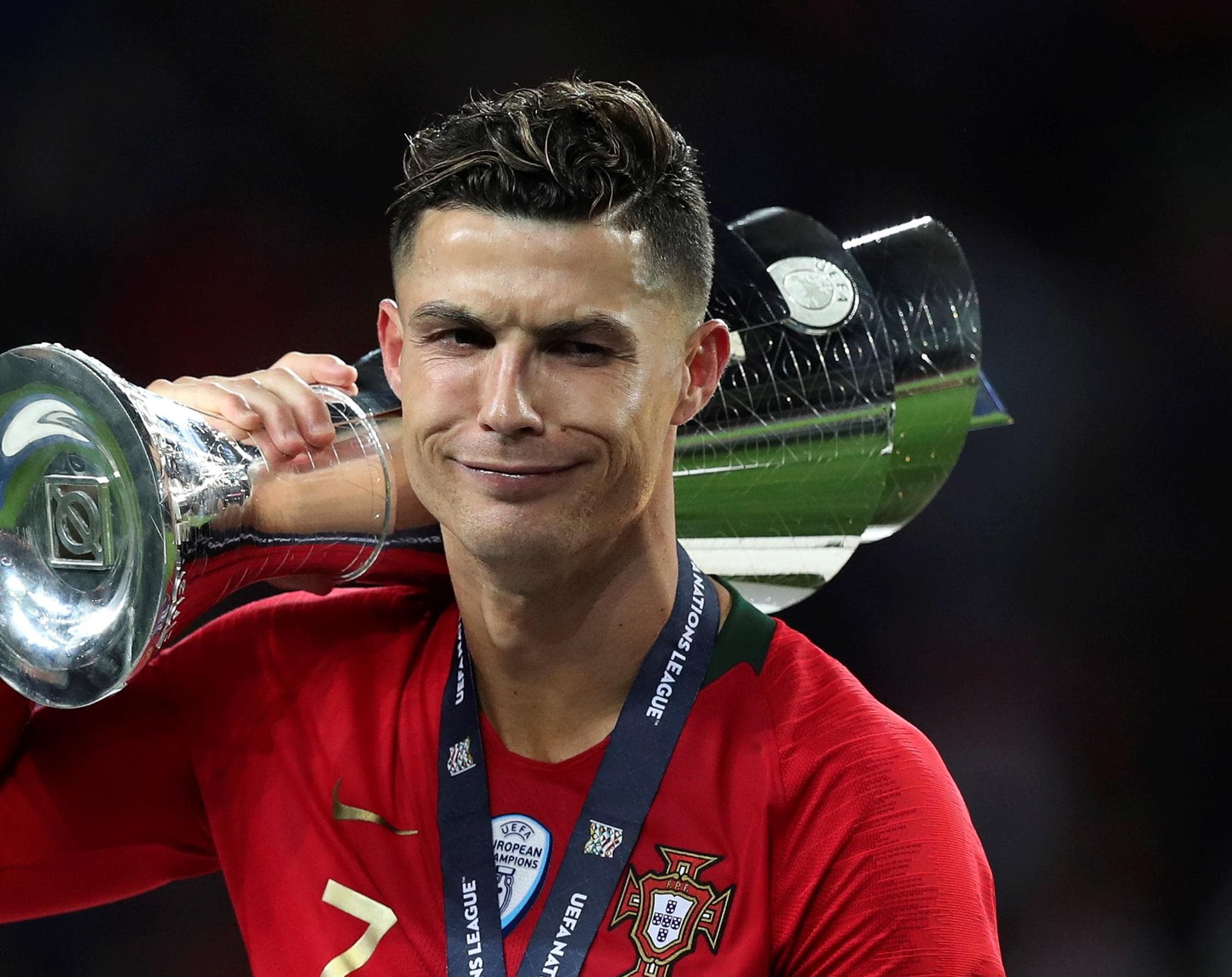 Como Cristiano Ronaldo estava na idade de Neymar?