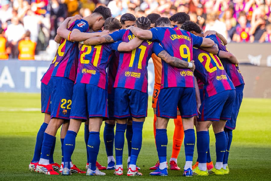 Barcelona desbanca rivais e bate recorde na venda de camisas; lista