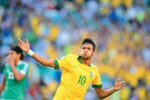 Neymar comemora seu gol contra o México na Copa das Confederações de 2013 - Alexandre Battibugli/PLACAR