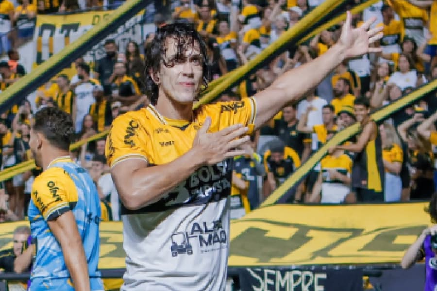 Nicolas, do Criciúma, foi o artilheiro do Campeonato Catarinense, com seis gols - Reprodução/@nicolasjohann