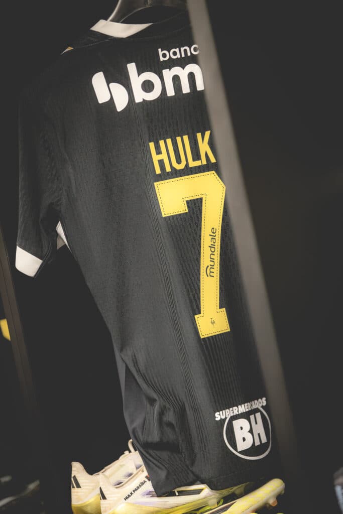Atlético-MG chegou a postar foto da camisa de Hulk no vestiário - Pedro Souza/Divulgação