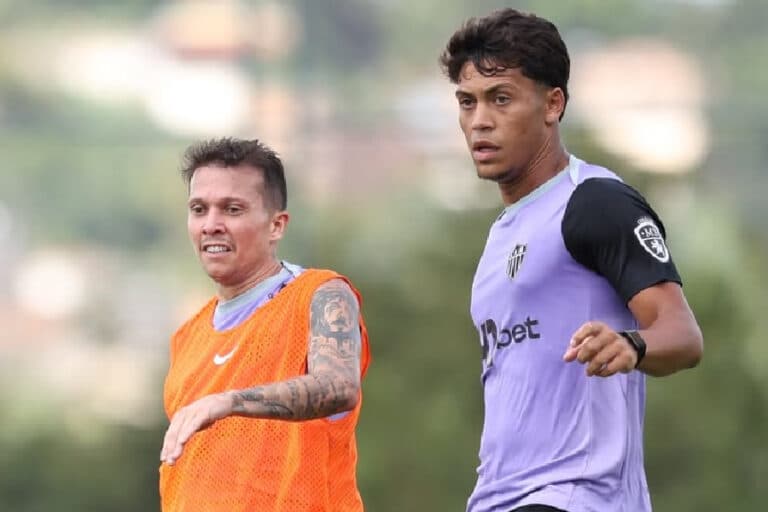 Filho de Hulk, Ian Ângelo faz primeiro treino com profissionais do Atlético-MG