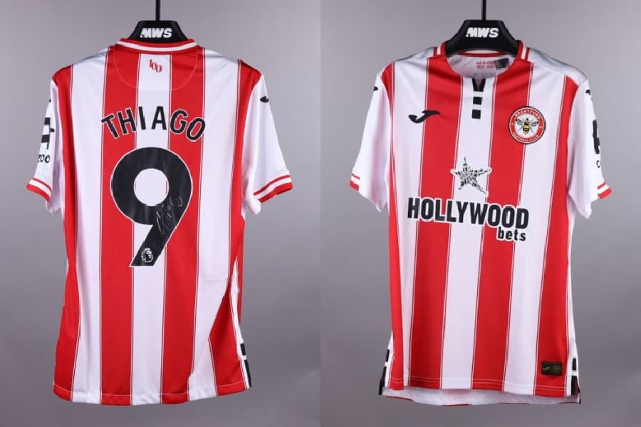 Camisas de Igor Thiago, recordista da Premier League, vão a leilão na MWS