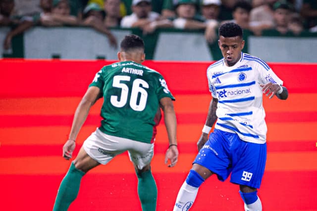 Palmeiras empata com Cruzeiro em Barueri e amarga terceiro tropeço seguido