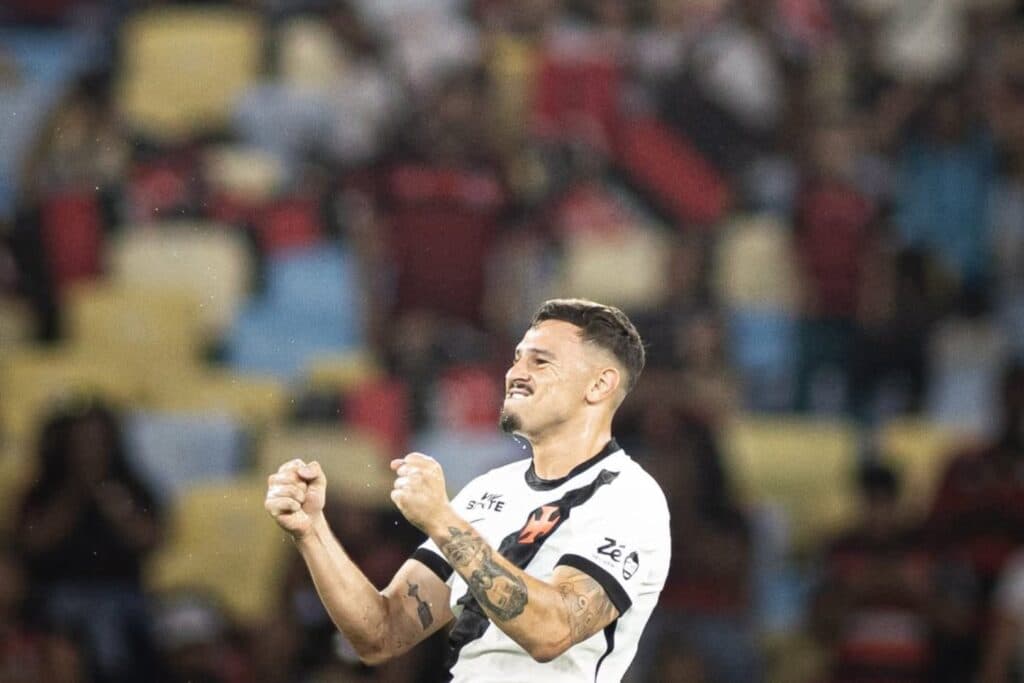 Vasco reage e consegue empate heroico contra o Flamengo