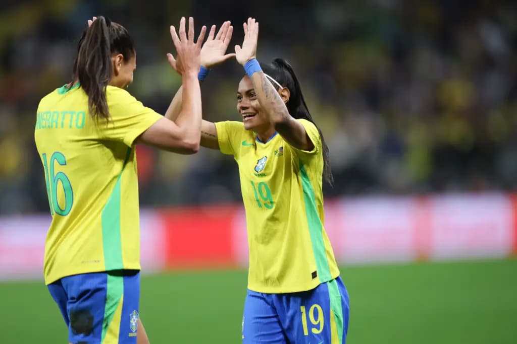 Seleção feminina bate EUA em amistoso em Itaquera
