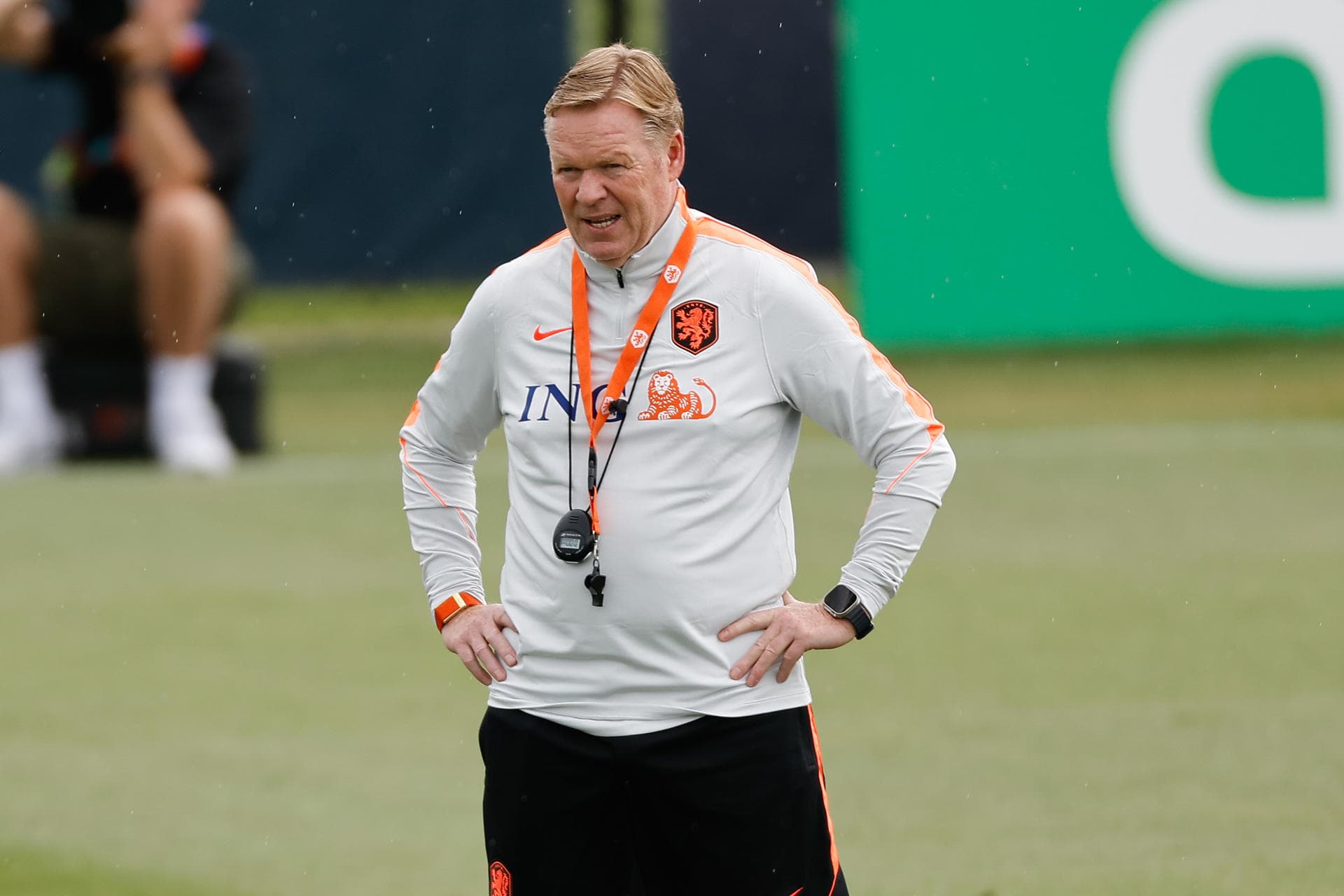Koeman busca conduzir os holandeses ao primeiro triunfo neste Mundial - Juan Ignacio Roncoroni/EFE