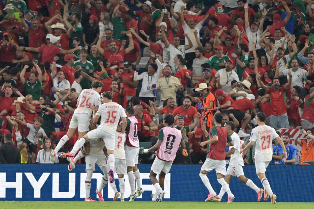 Quantos jogadores de Marrocos nasceram ou jogam na França?