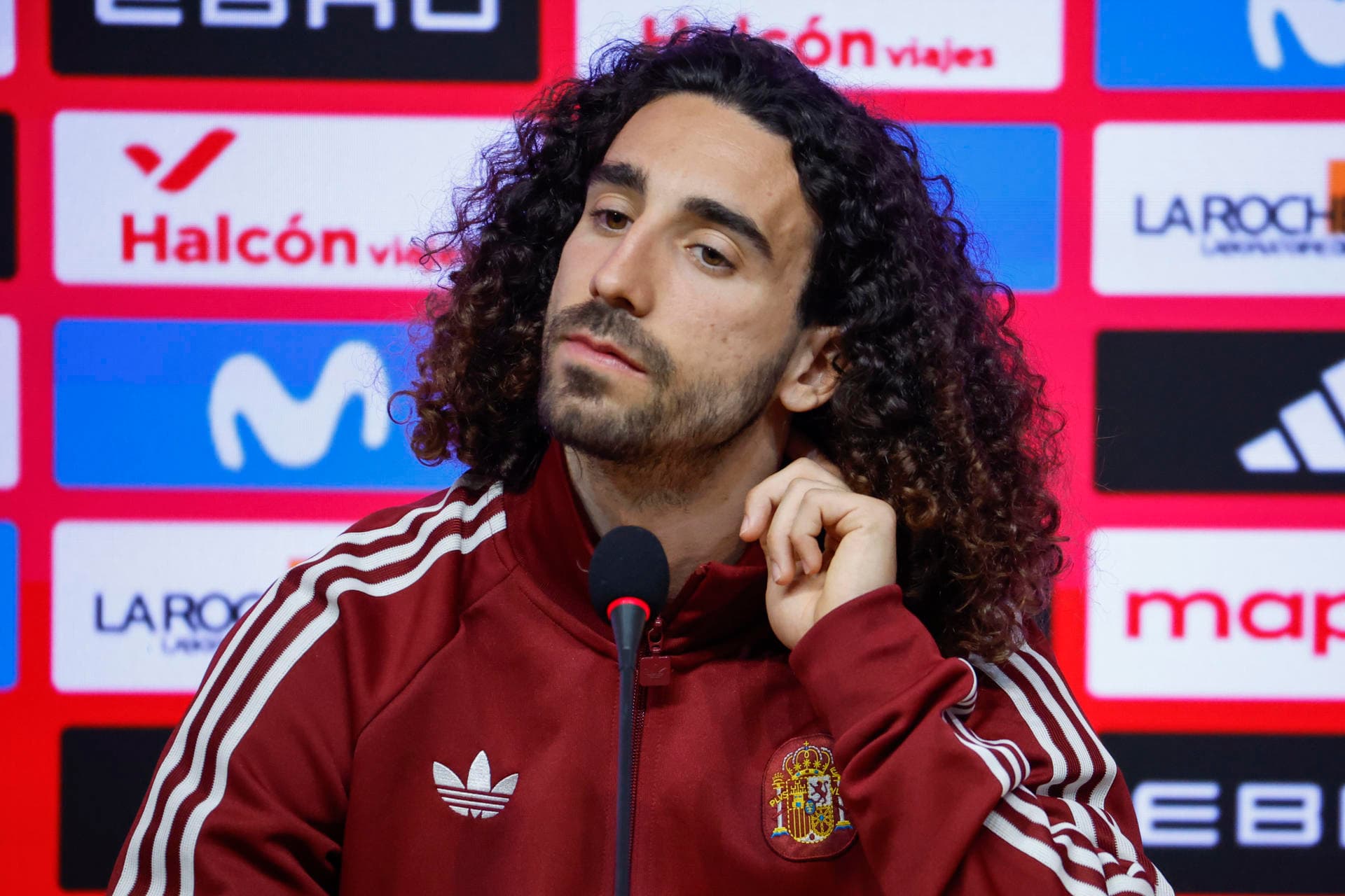 Cucurella sobre futura parceria com Vini Jr: ‘Eu faço o trabalho sujo por ele’