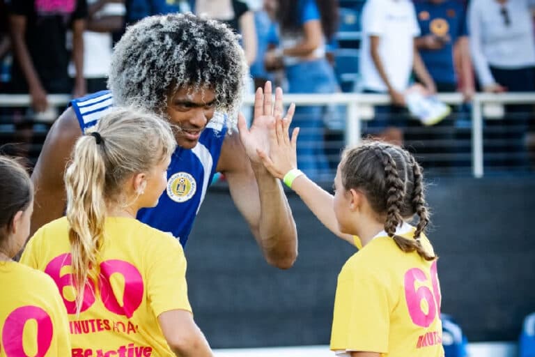 Por que Curaçao tem 25 estrangeiros em sua seleção na Copa