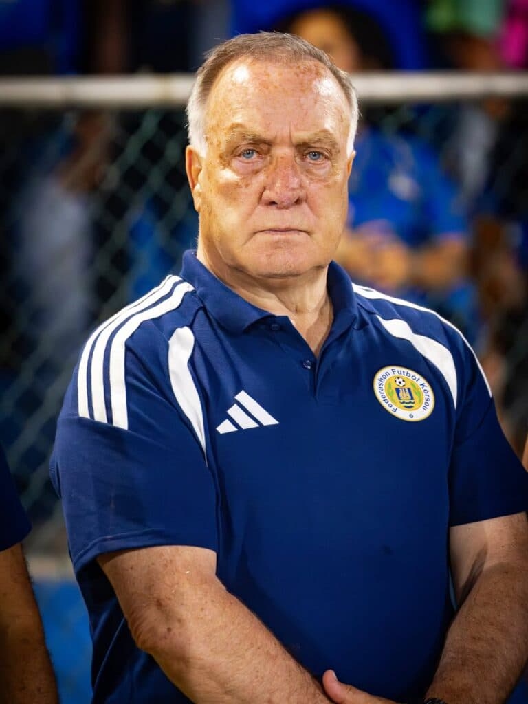 O holandês Dick Advocaat é o técnico de Curaçao - Divulgação