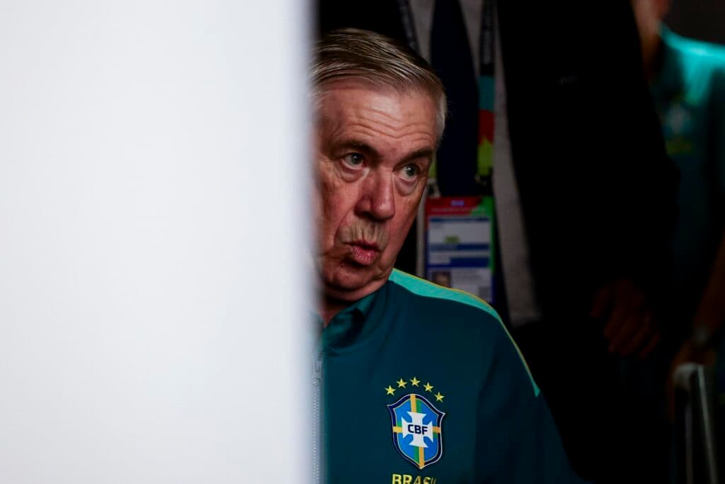Em Houston, seleção brasileira fica entre a grandeza e a ilusão na Copa