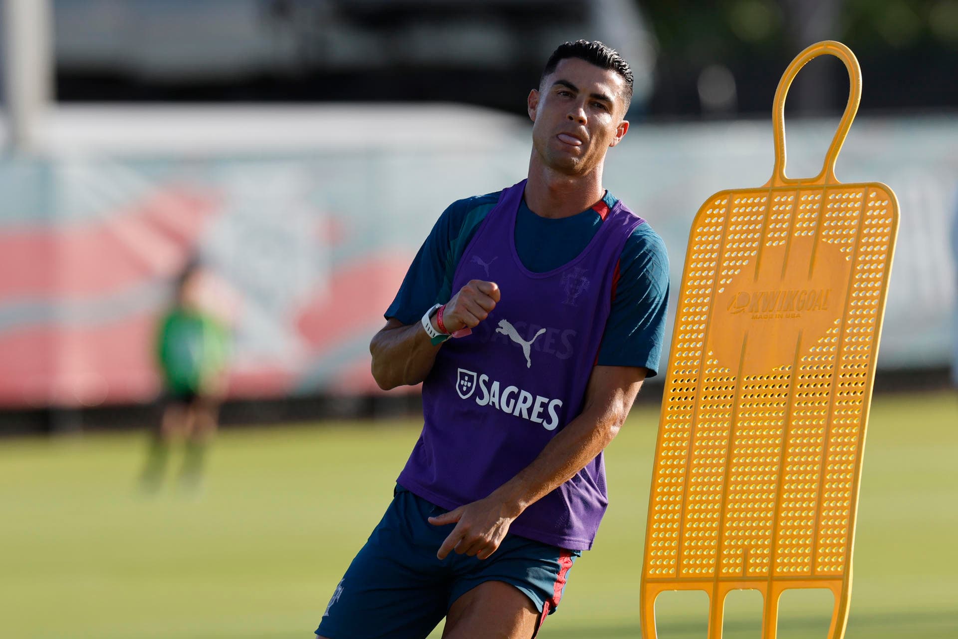 Aos 41 anos, Cristiano Ronaldo jogará a sua sexta Copa do Mundo - Alberto Estévez/EFE