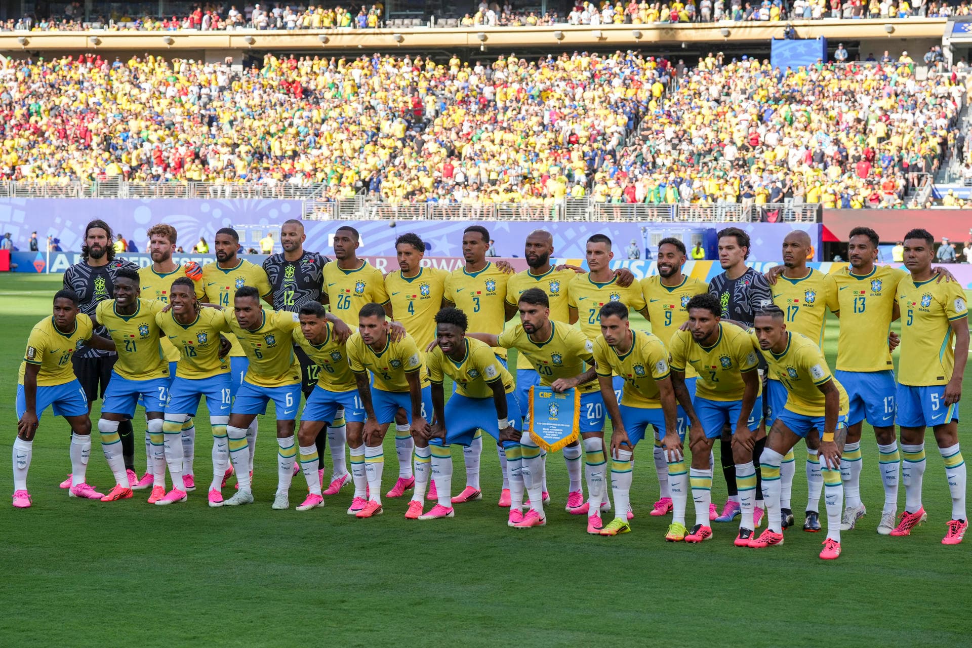 Jogadores do Brasil durante a estreia na competição, diante de Marrocos, em 13 de junho - Ángel Colmenares/EFE