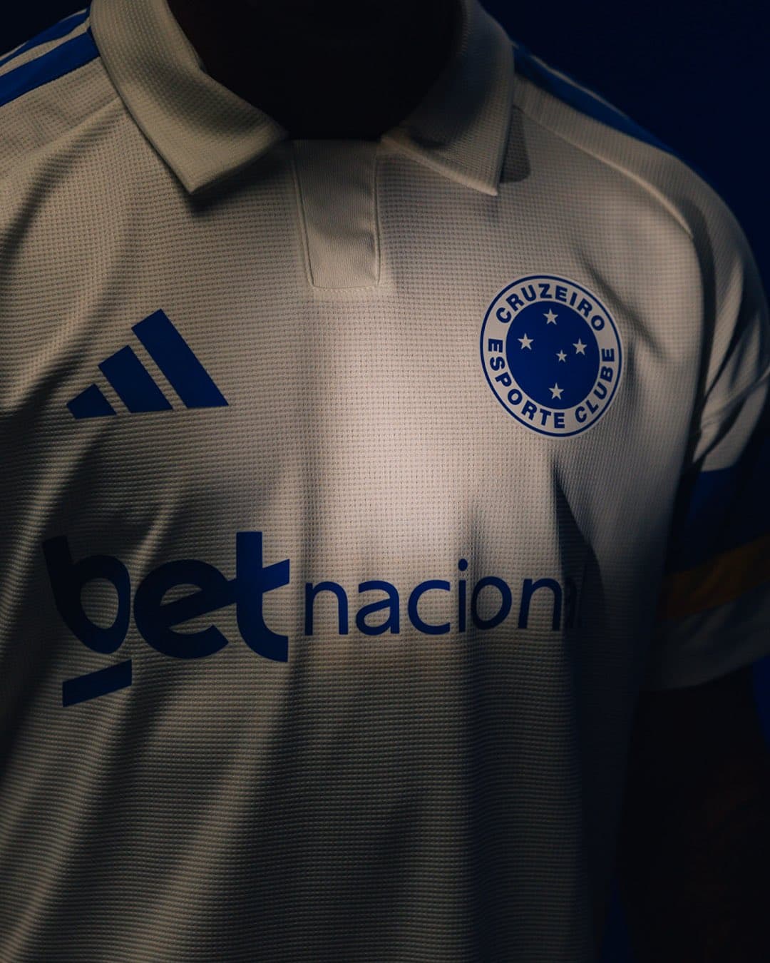 Detalhes do terceiro uniforme do Cruzeiro - Reprodução/@Cruzeiro