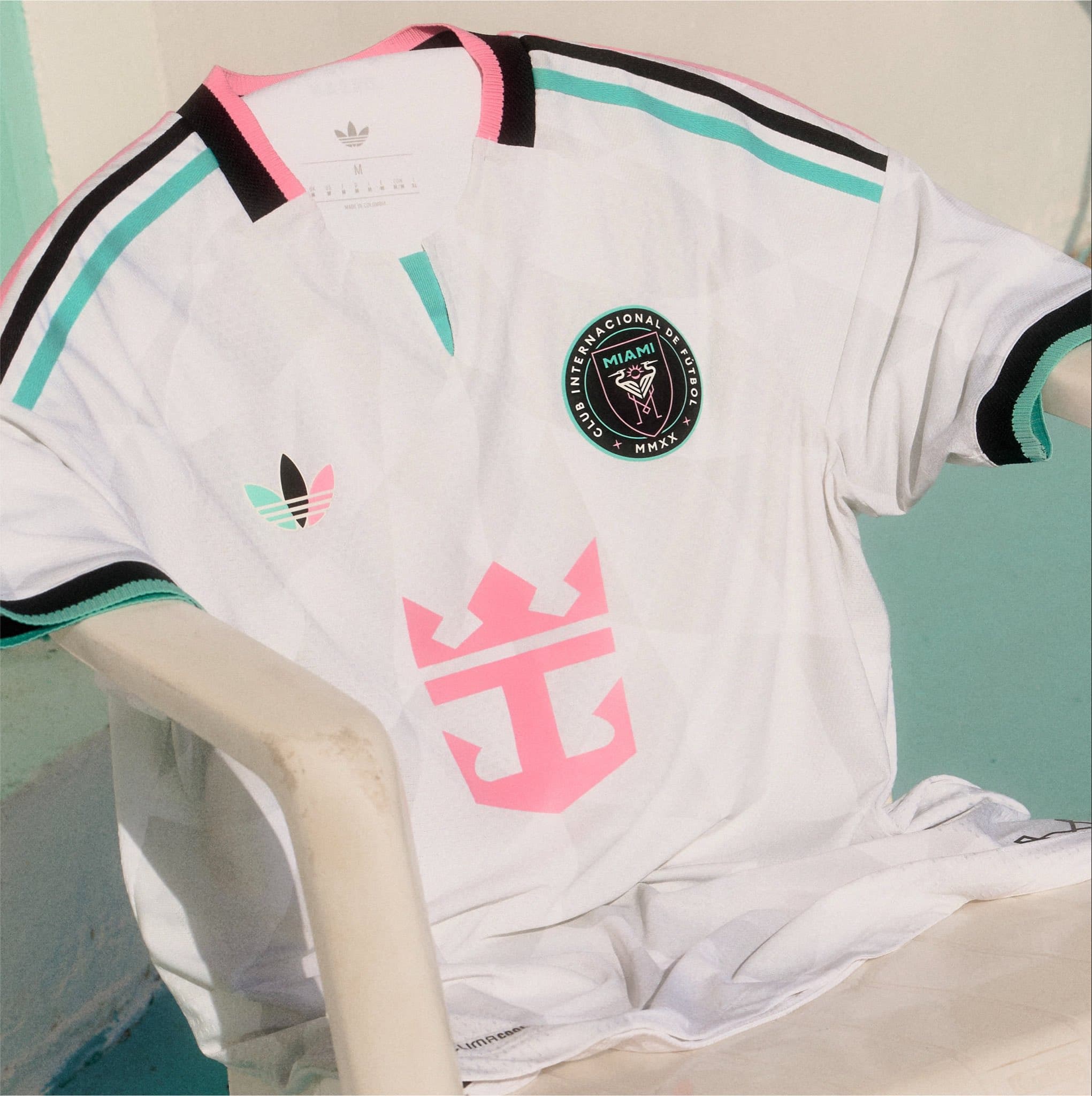 Terceiro uniforme do Inter Miami - Reprodução/@adidasfootball