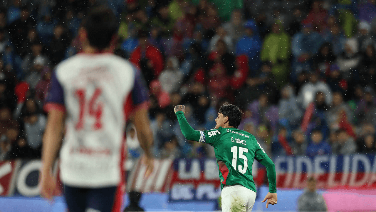Gustavo Gómez decide, Palmeiras bate Cerro e avança