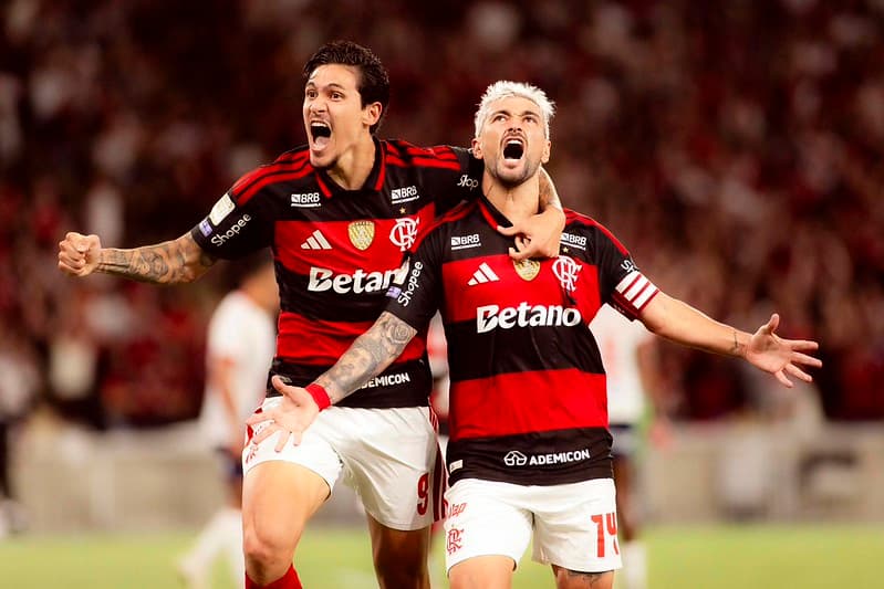Flamengo tem o maio contrato de patrocínio do Brasil - Adriano Fontes/Divulgação/Flamengo
