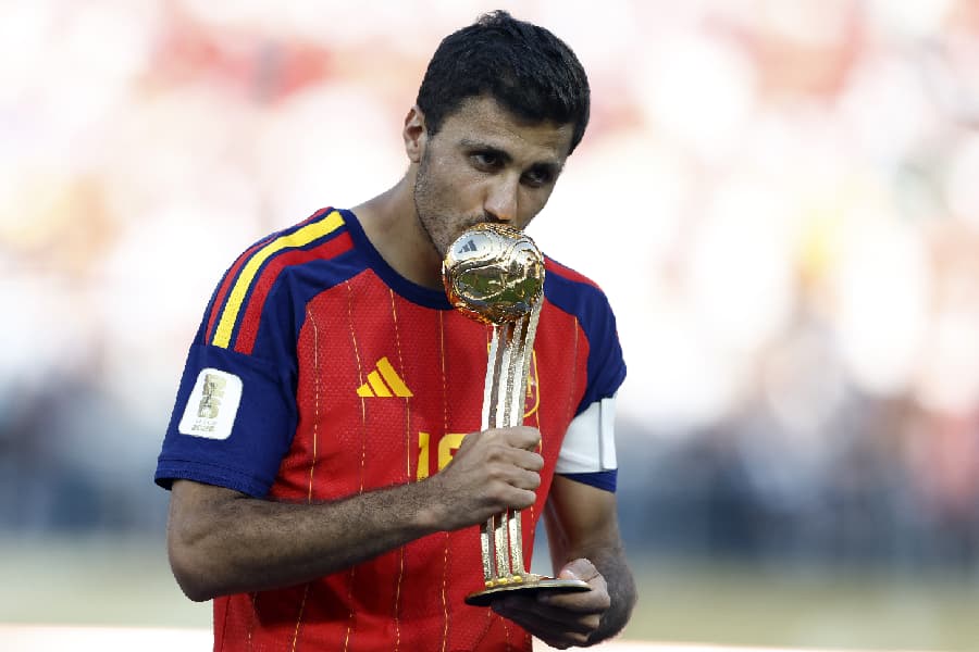Rodri foi eleito o melhor jogador da Copa do Mundo de 2026 - EFE/EPA/WILL OLIVER