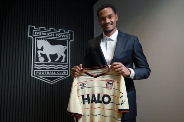 Quem é Emersonn, novo atacante brasileiro da Premier League