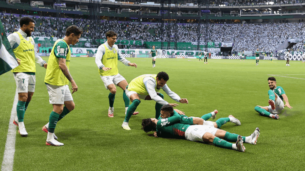 Maurício bate marca importante e mostra protagonismo no Palmeiras