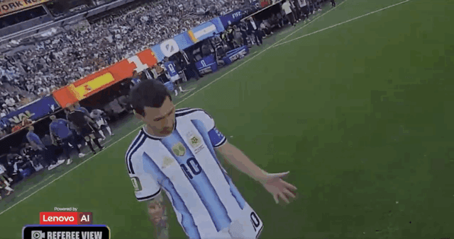 Saiba o que árbitro falou para Messi na final da Copa; veja