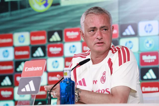 Mourinho critica jogador do Real Madrid: ‘Não estou feliz’