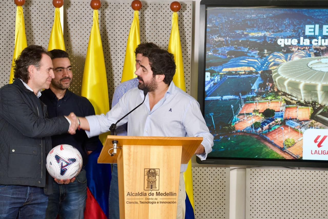 LaLiga e as principais instituições de Medellín avançaram em diferentes frentes do projeto de modernização do estádio - Divulgação/LaLiga