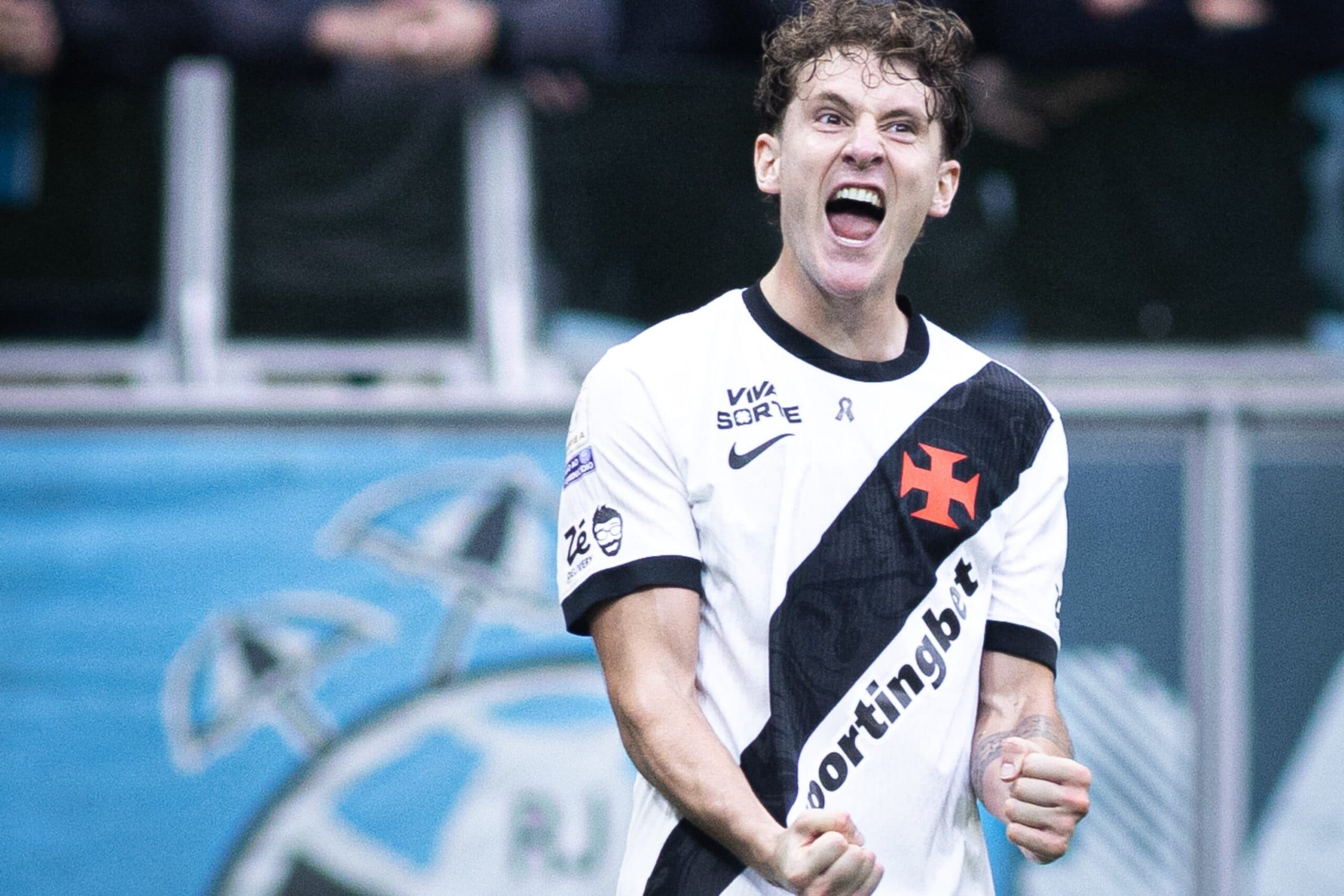 Colídio decide, Vasco aproveita falha do Grêmio e vira na Arena